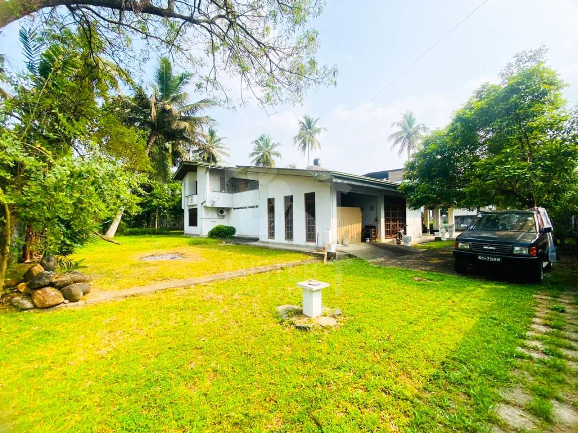 Land For Sale In Malabe- image 1