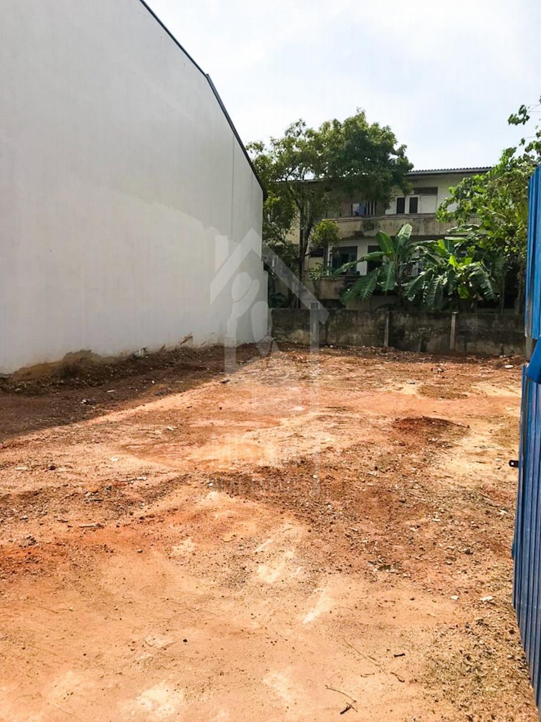 Land for Sale in Colombo 08- image 1