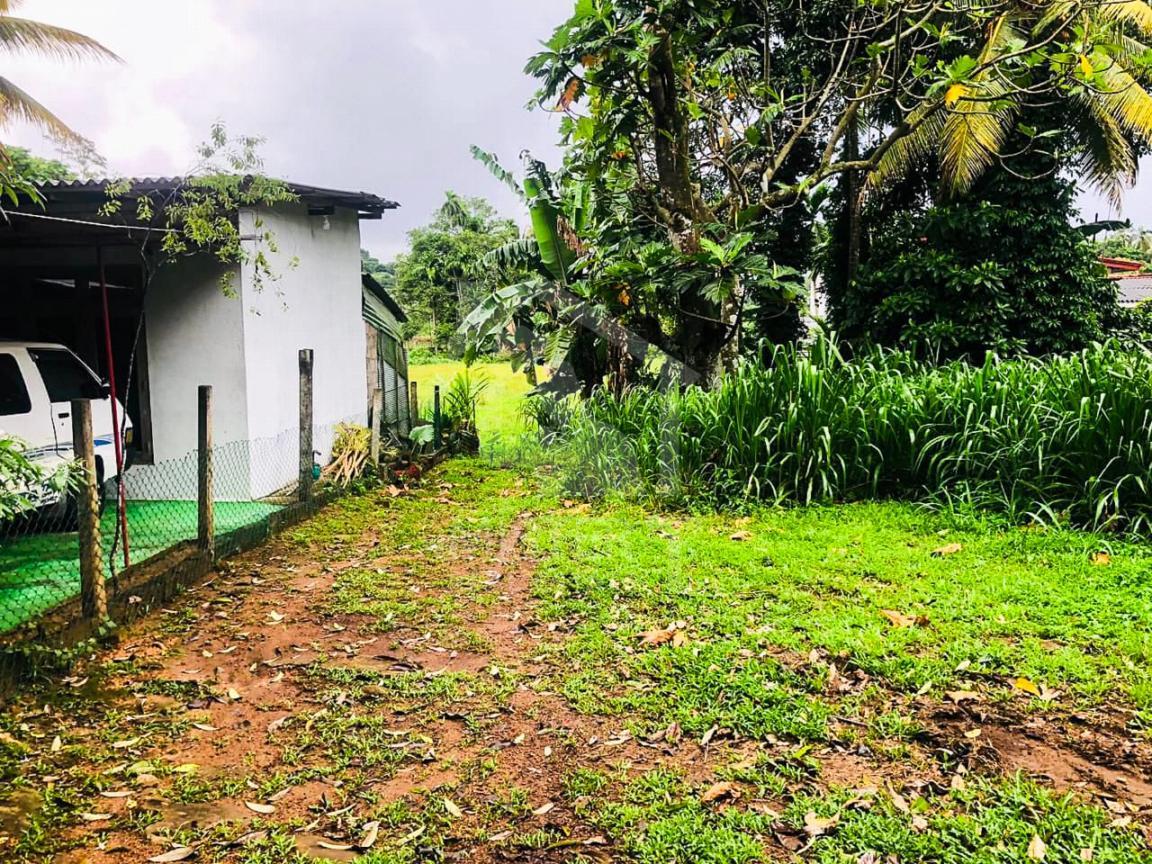 Land for Sale in Athurugiriya- image 1