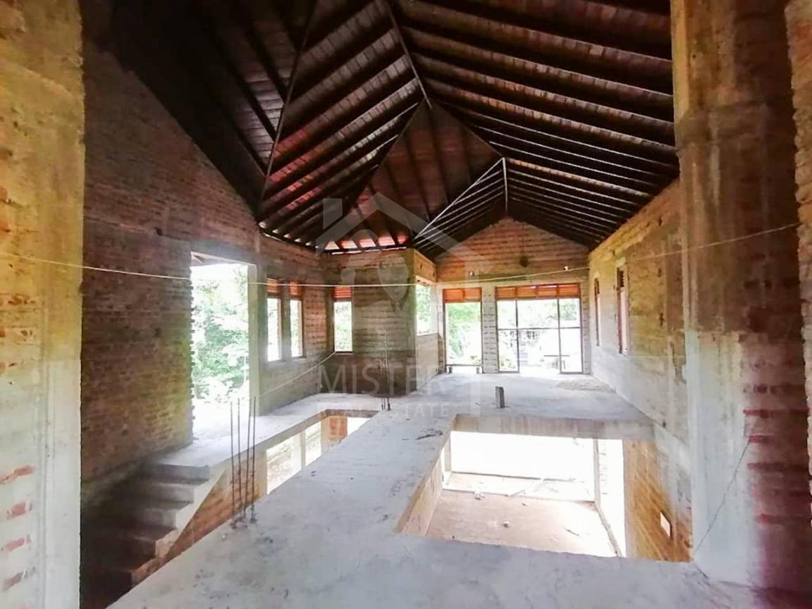Land with House for Sale in Aluthgama- image 3