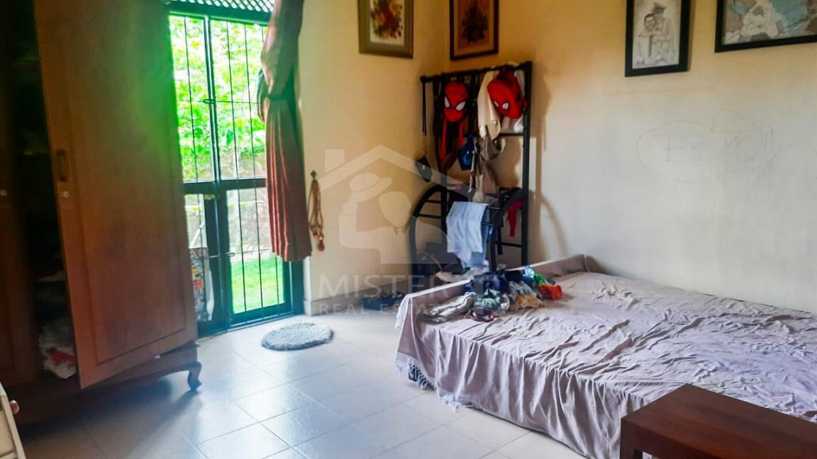 Land with Old House for Sale in Thalawathugoda- image 4