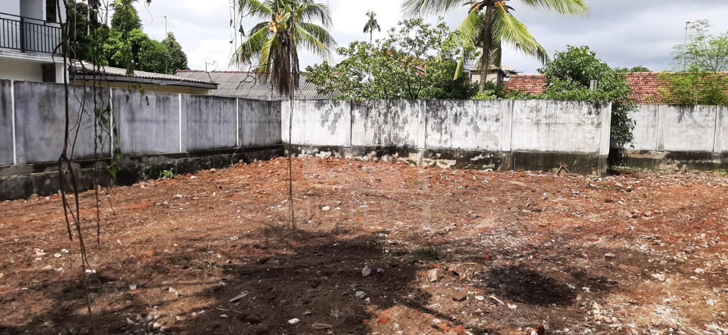 Land for Sale in Nawala- image 1