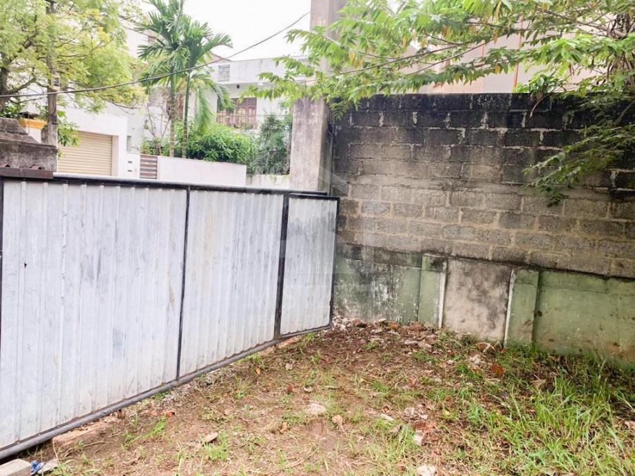 Land for Sale in Nugegoda- image 3