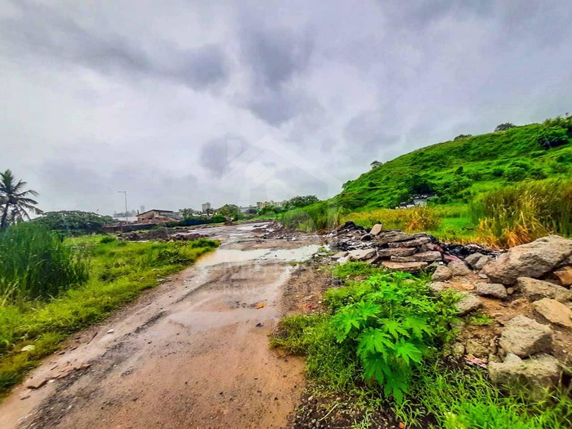 Land for Sale in Colombo - image 3