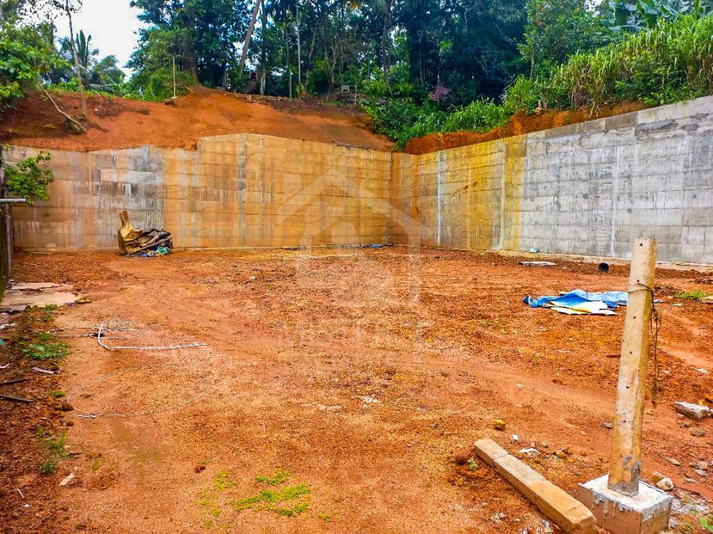 Land for Sale in Thalawathugoda - image 2