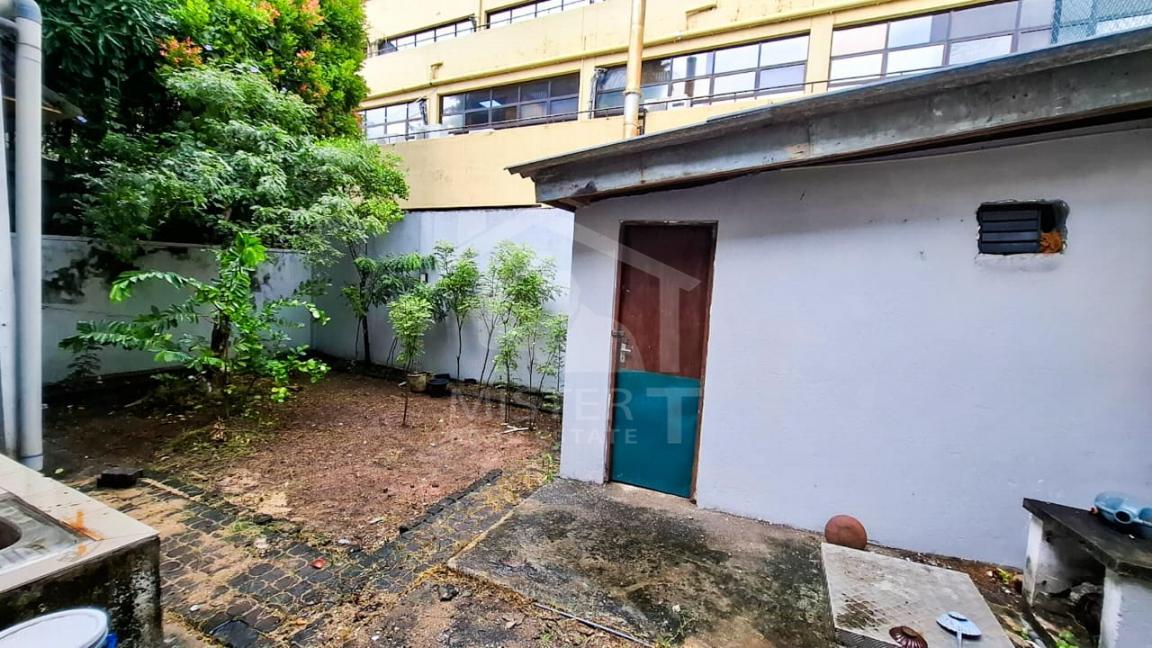 Commercial Property For Rent in Colombo 07- image 10