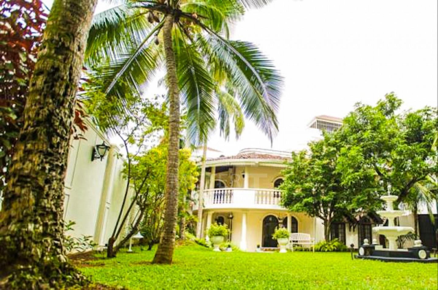 Luxury House for Rent in Nugegoda- image 1