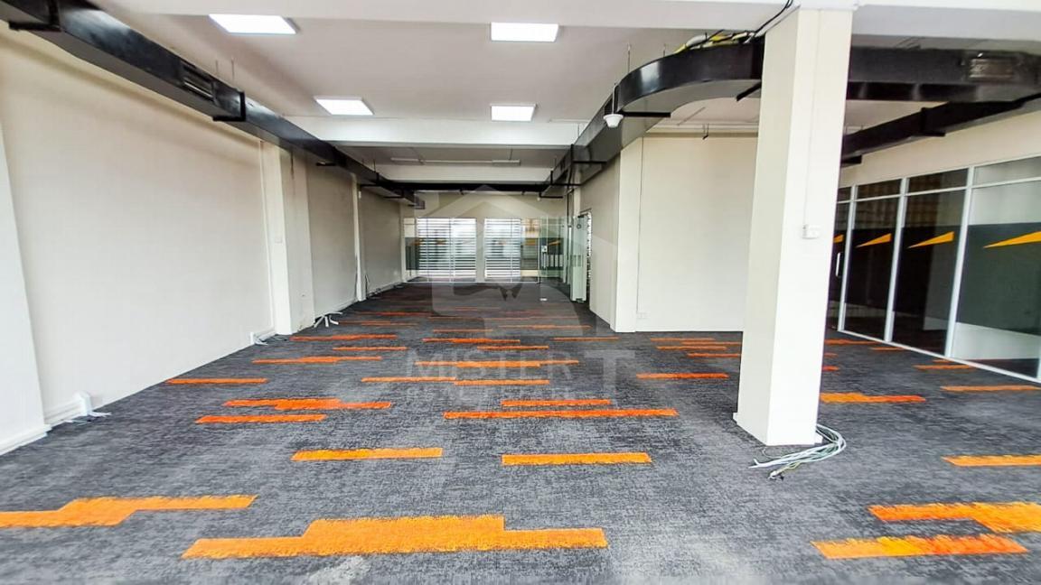 Office Space for Rent in Colombo 10- image 1