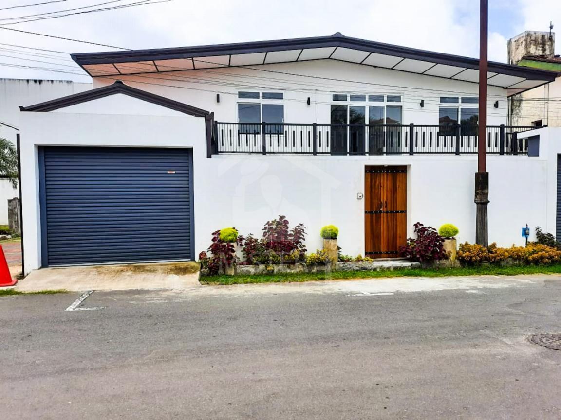 House for Rent in Colombo 08- image 1