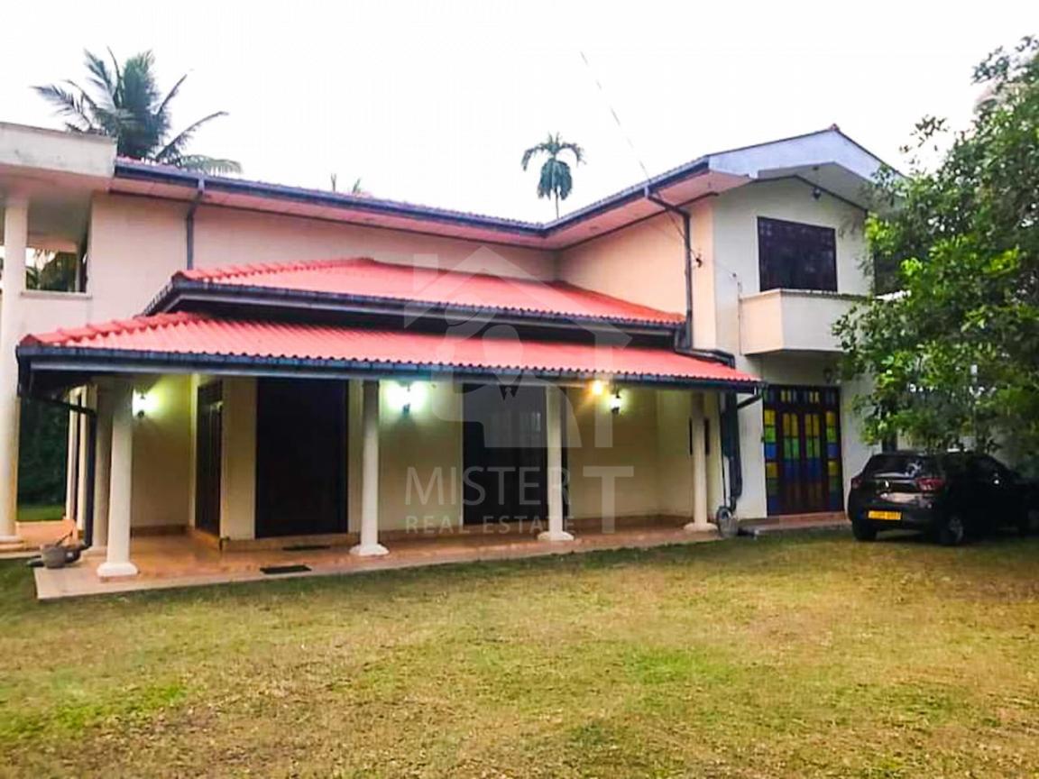 House for Rent in Katunayake- image 1