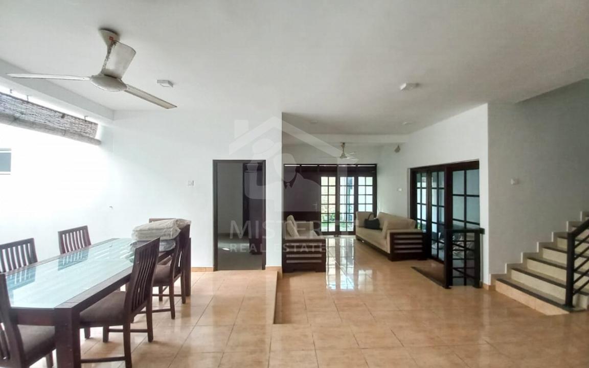 House for Rent in Thalawathugoda...