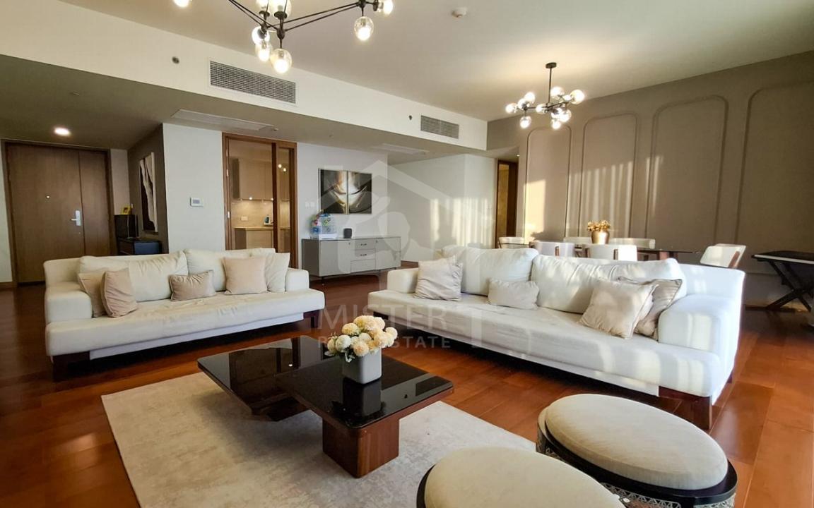 Apartment for Rent at The Residences, Co...