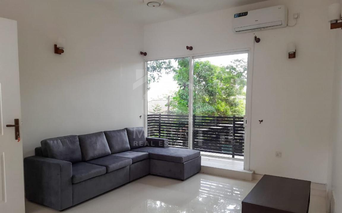 Private Apartment for Rent in Colombo 05- image 1