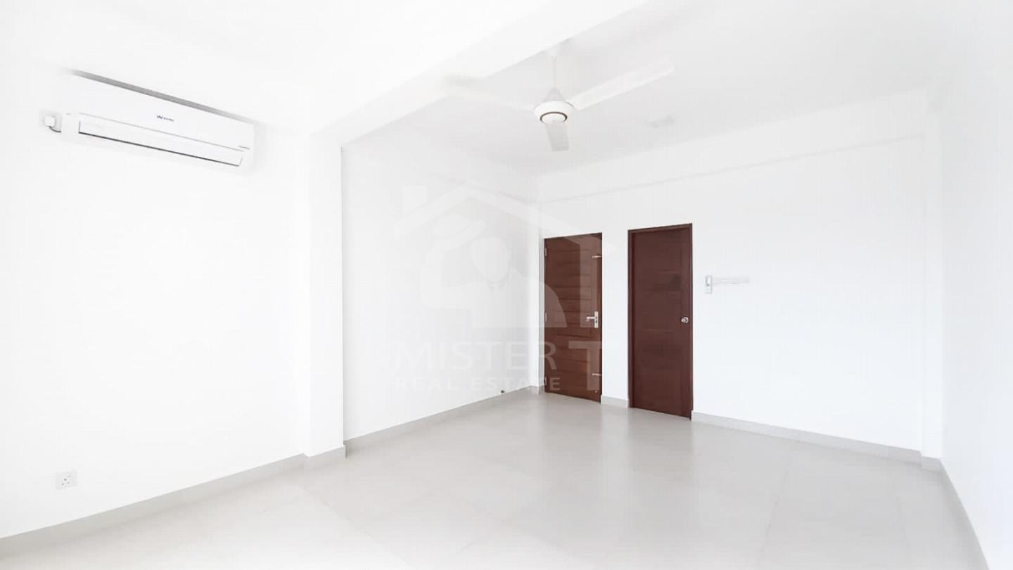 Private Apartment for Rent in Rajagiriya- image 2