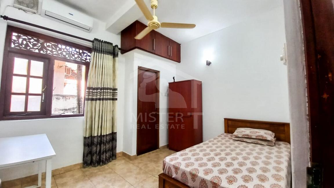 Private Apartment for Rent in Colombo 03- image 2