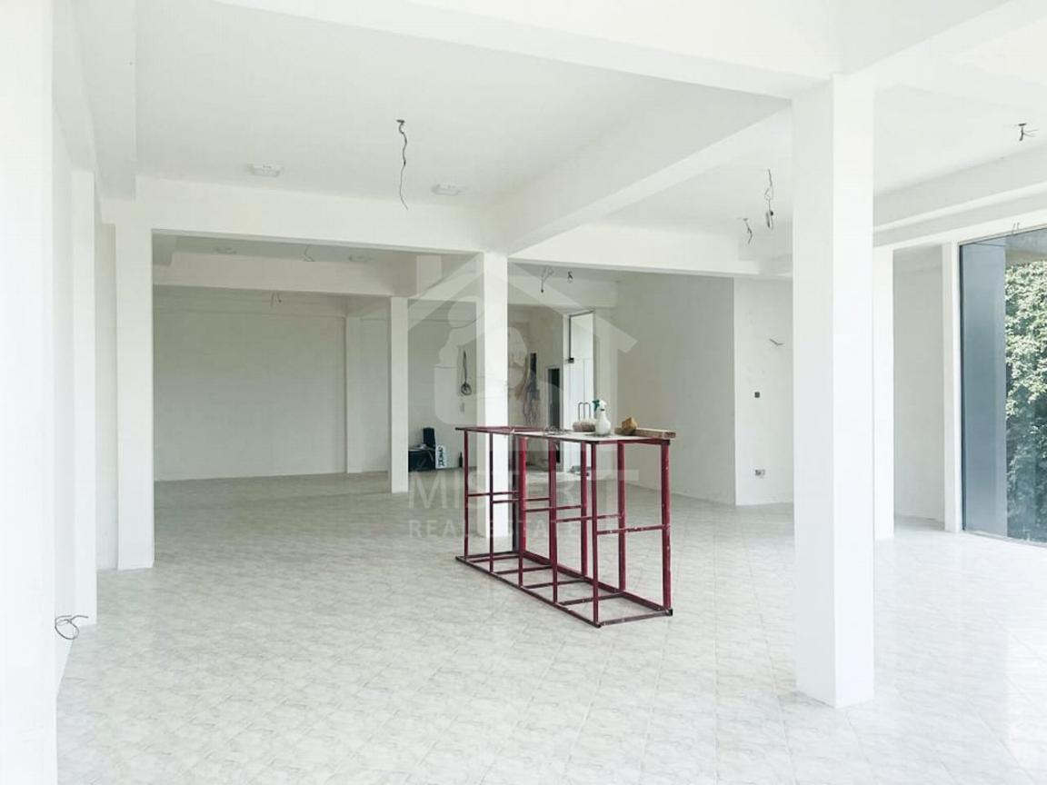 Commercial Building for Rent in Colombo 05- image 2