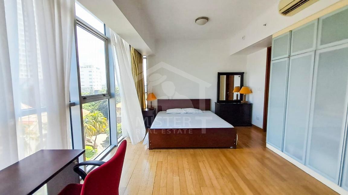 Apartment for Rent at The Emperor, Colombo 03- image 2