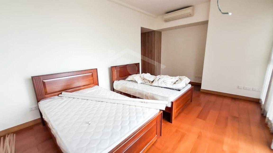 Apartment for Rent at The Residences, Colombo 02- image 2