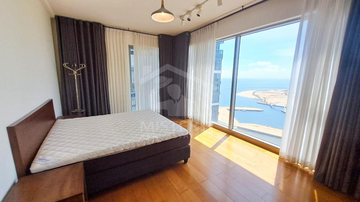 Apartment for Rent at The Residences, Colombo 02- image 2