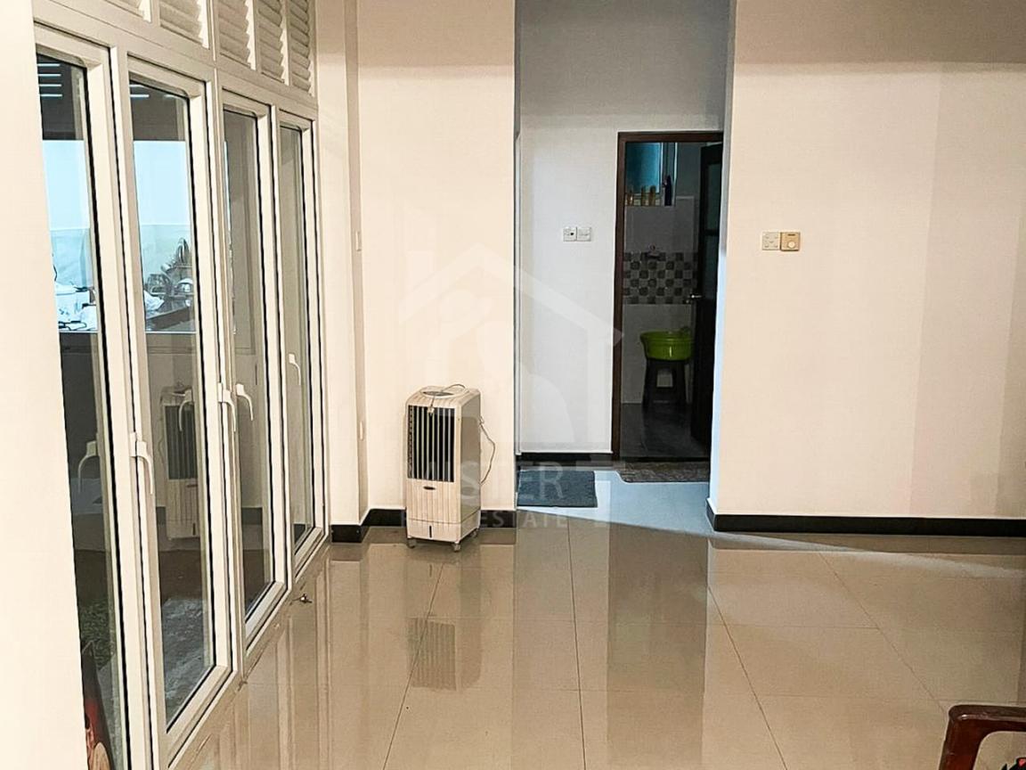 Commercial Property for Rent in Nugegoda- image 2