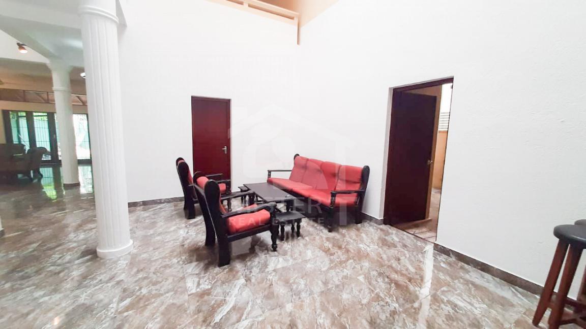 House for Rent in Colombo 8 - image 3