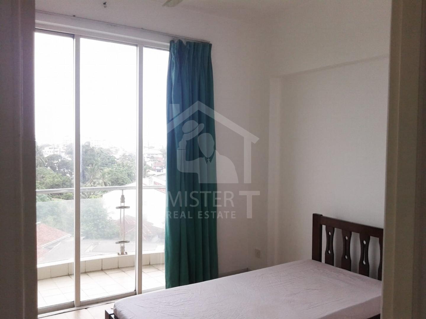 Apartment for Rent at Renaissance- image 3