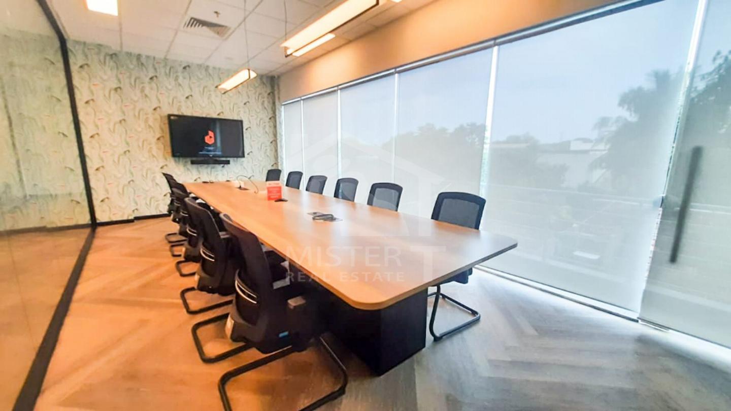 Luxury Office Space for Rent in Colombo 08- image 3