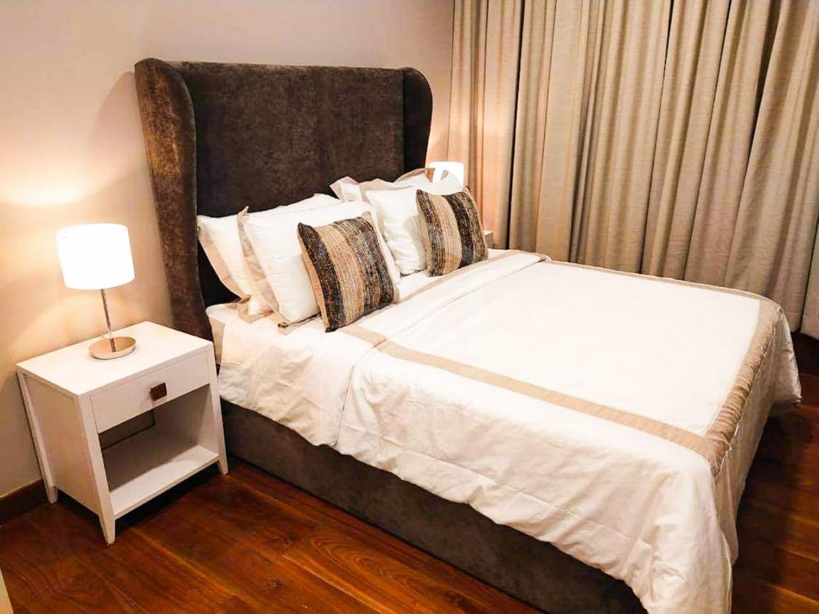 Apartment for Rent at Colombo City Centre- image 3