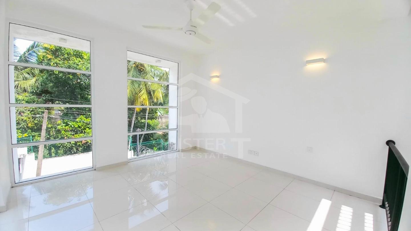 House for Rent in Thalawathugoda - image 3
