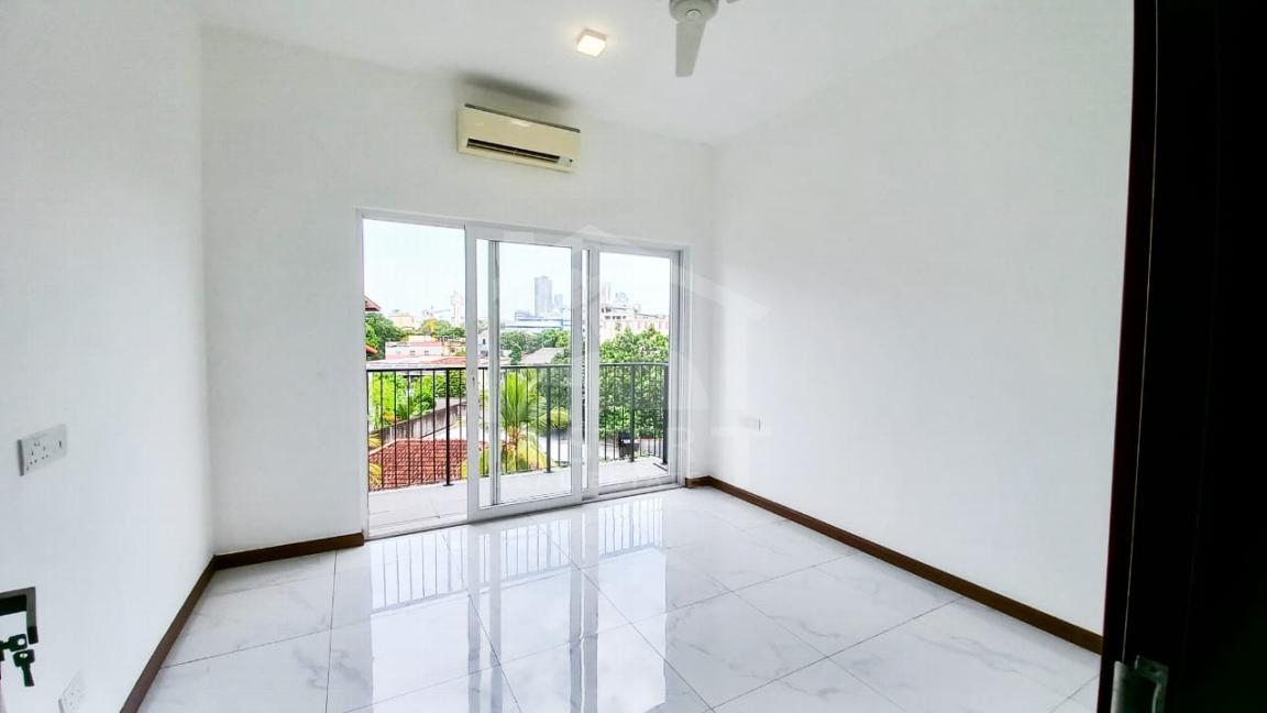 Apartment for Rent at Nalanda Gate, Colombo 10- image 3