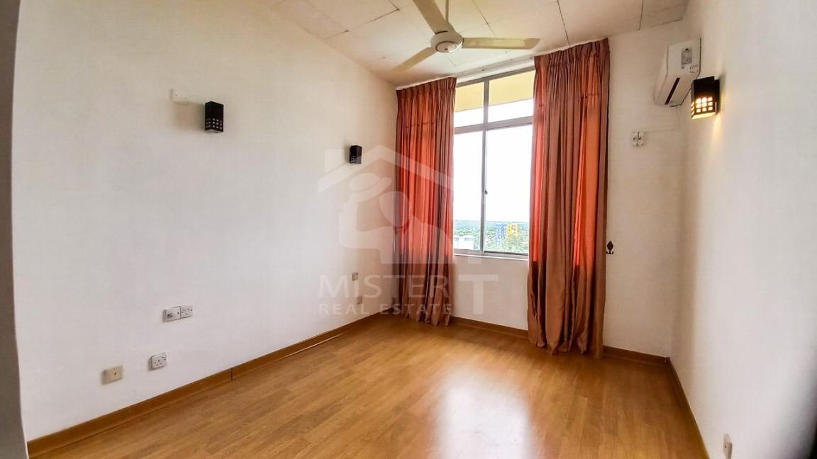 Penthouse for Rent at 2000 Plaza Residencies- image 3