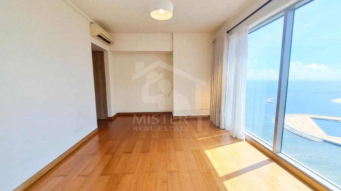 Apartment for Rent at The Residences, Colombo 02- image 3