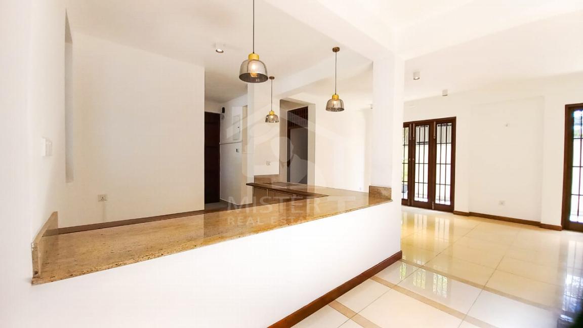 House for Rent in Colombo 08- image 3