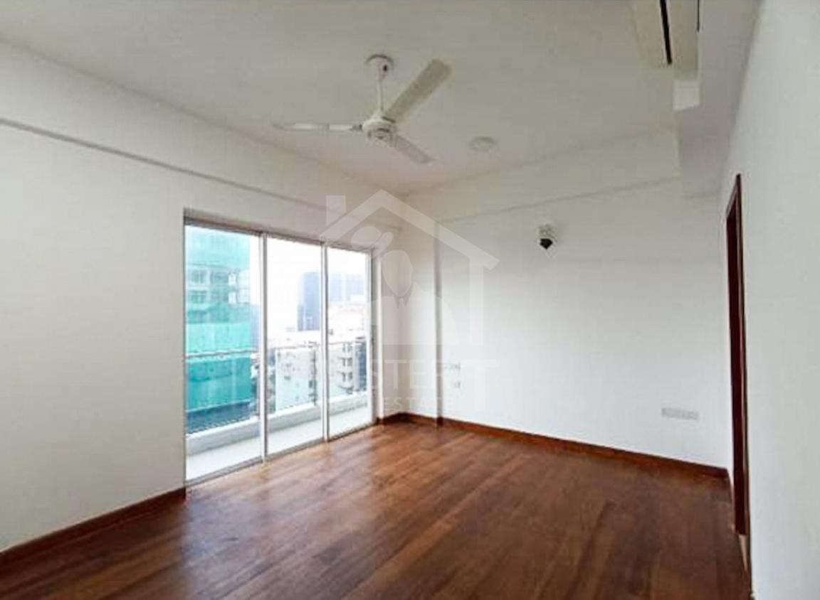 Apartment for Rent at Blue Ocean, Colombo 03- image 3