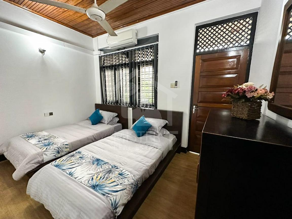 Private Apartment for Rent in Colombo 07- image 3