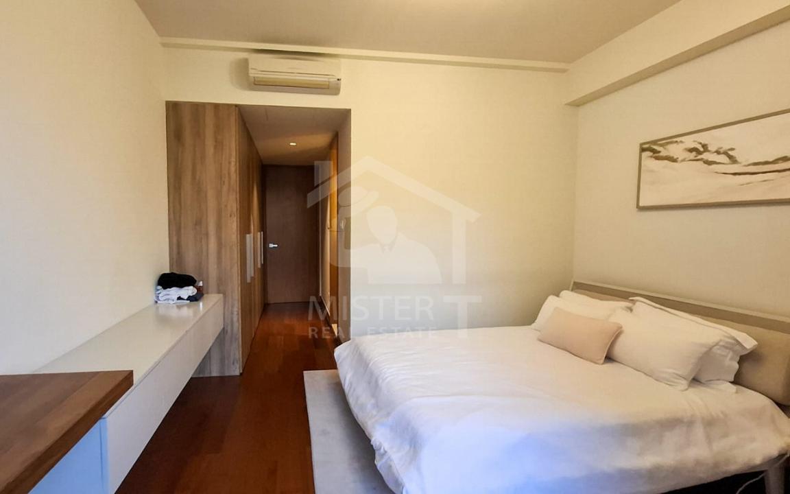 Apartment for Rent at The Residences, Colombo 02 - image 3