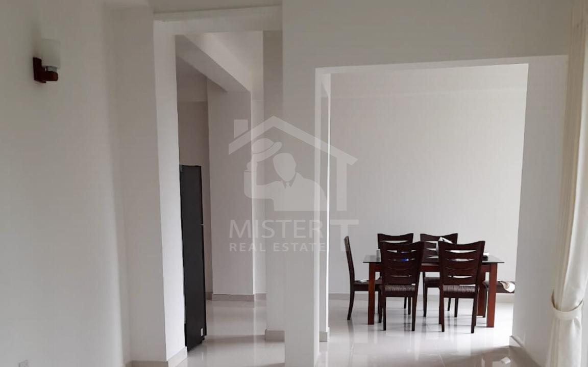 Private Apartment for Rent in Colombo 05- image 3