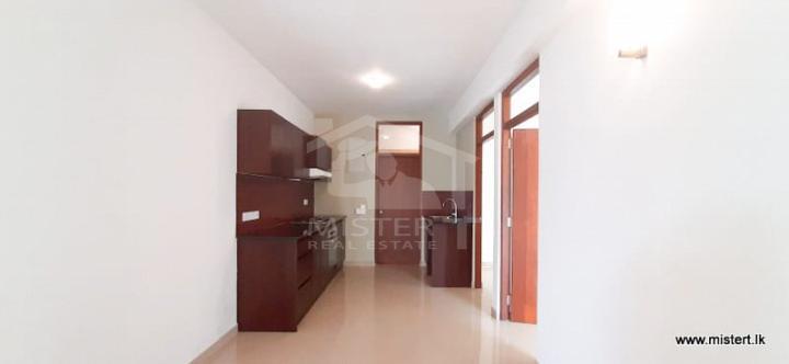 Private Apartment for Rent in Colombo 05- image 4