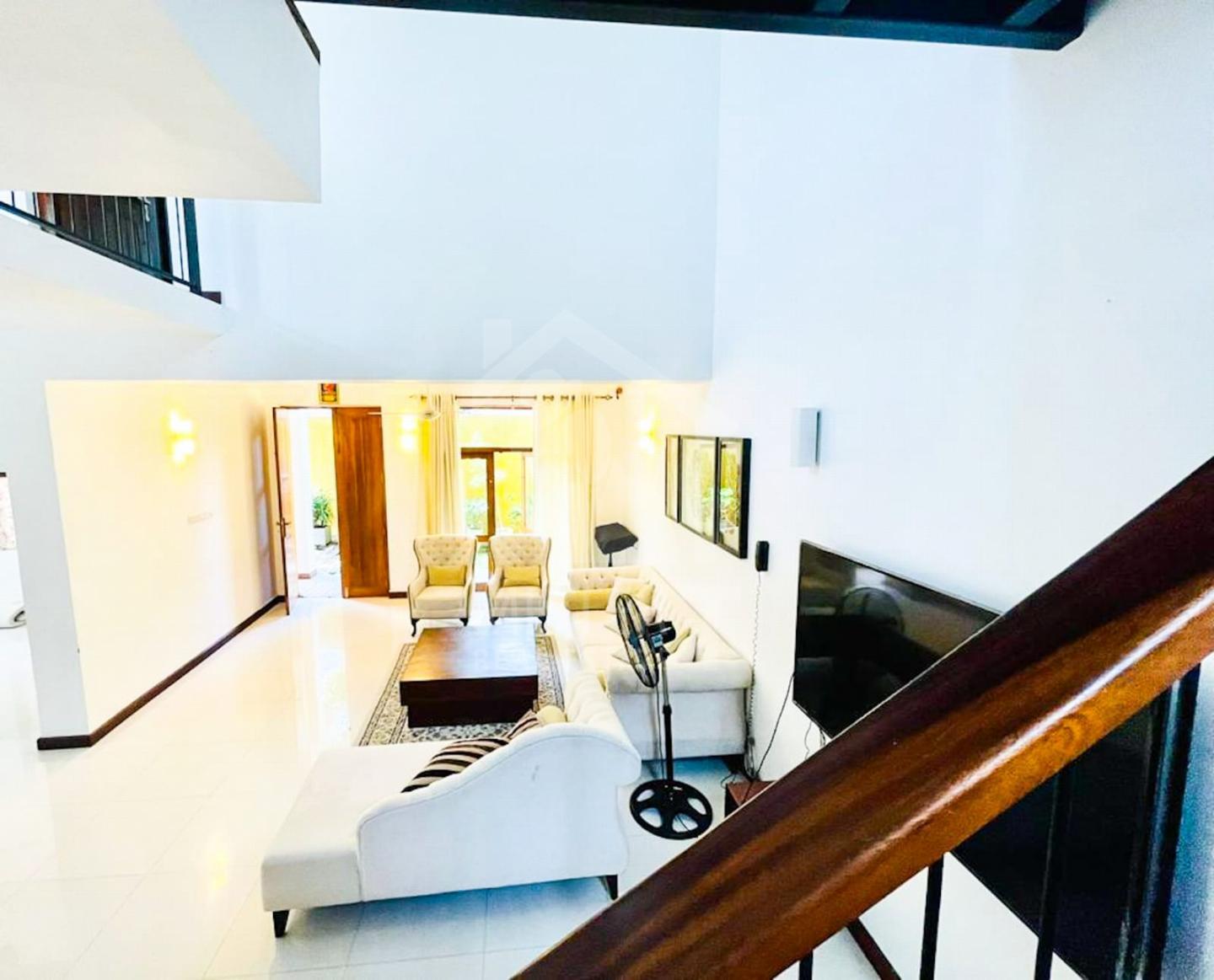 Luxury House for Rent in Nugegoda- image 4