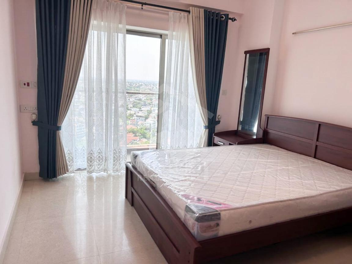 Penthouse for Rent at Iconic Residencies- image 4