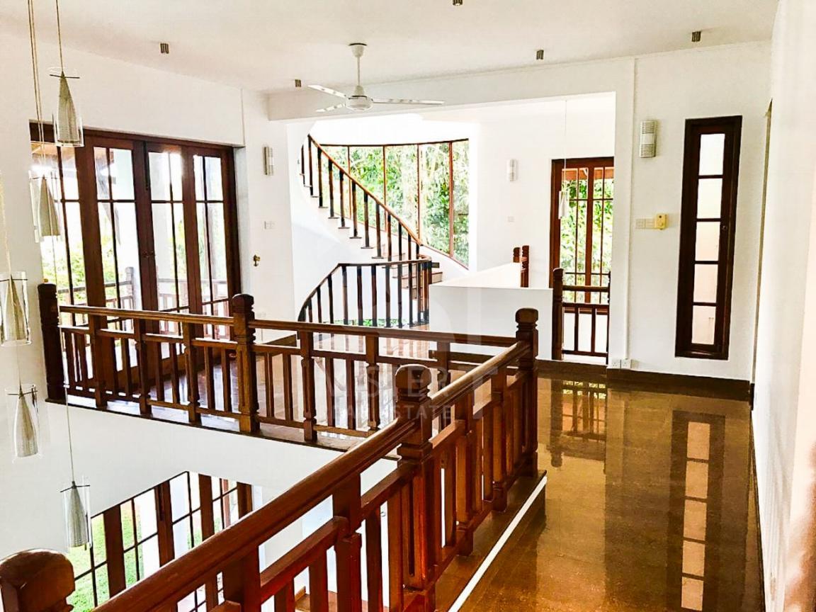 House for Rent in Battaramulla- image 4