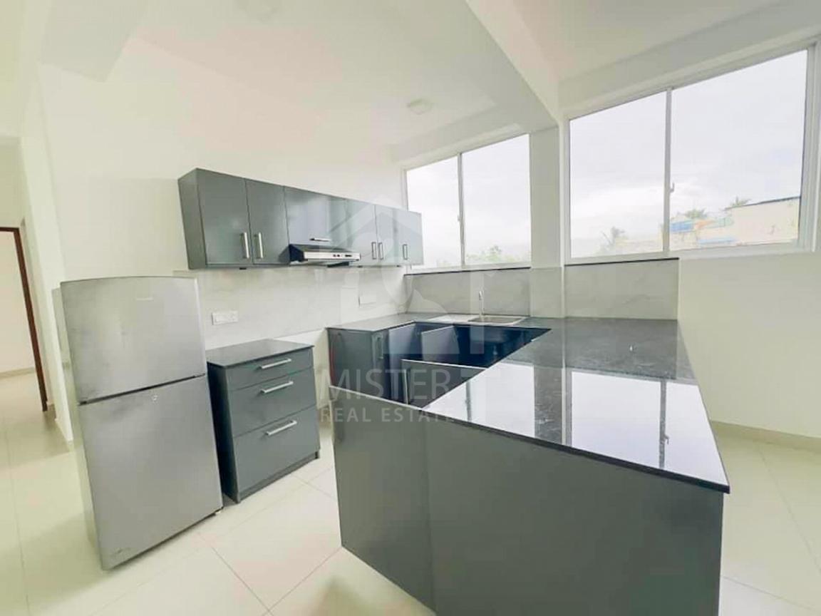 Private Apartment for Rent in Rajagiriya- image 4