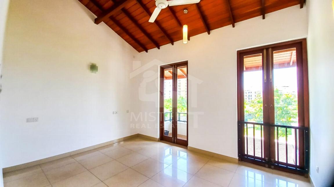 House for Rent in Colombo 08- image 4