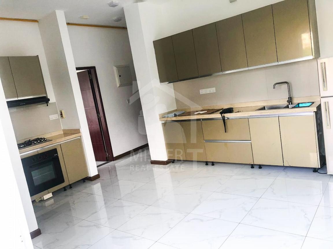 Apartment for Rent at Nalanda Gate, Colombo 10- image 4