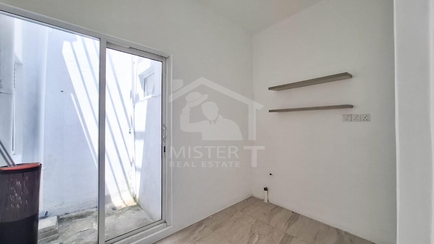 Commercial Property for Rent in Colombo 05- image 4