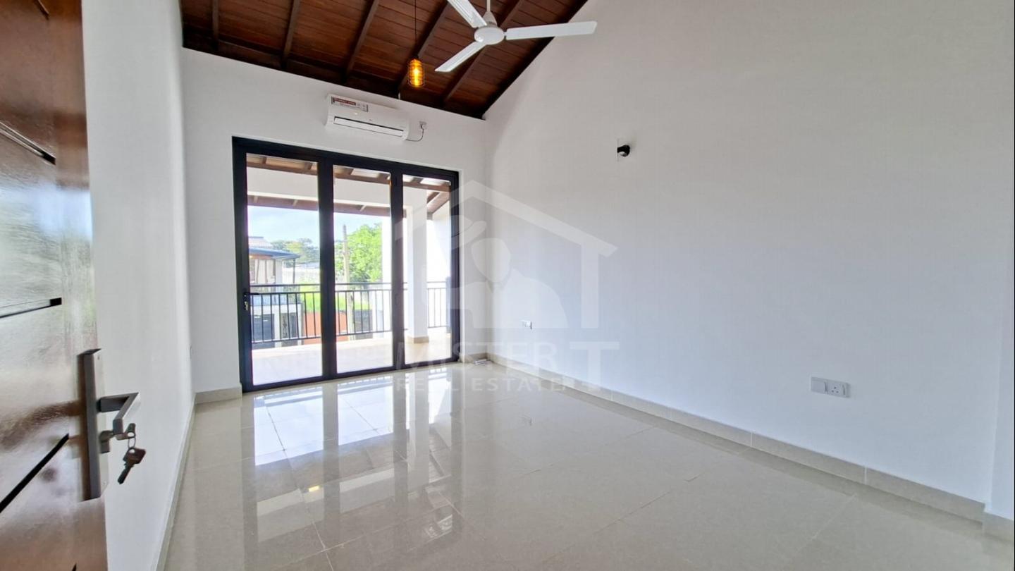 House for Rent in Mount Lavinia- image 4