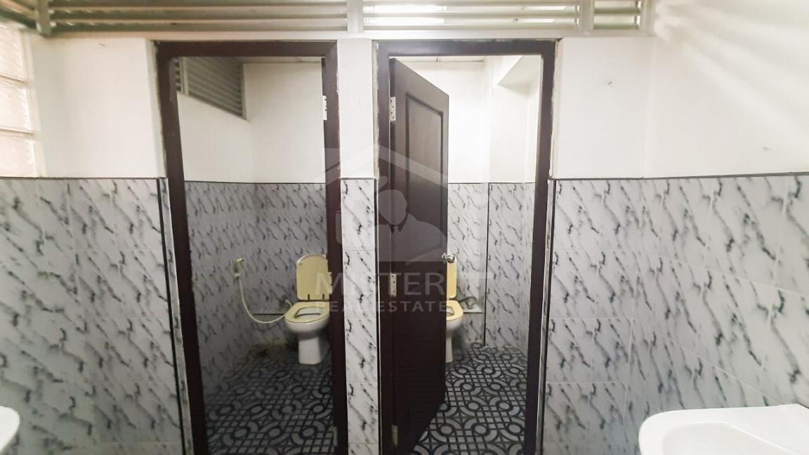 Commercial Property For Rent in Colombo 03- image 5