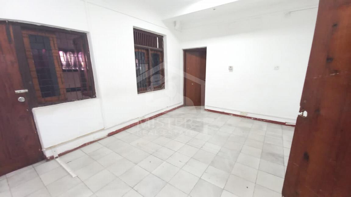 Commercial Property for Rent in Colombo 7- image 5