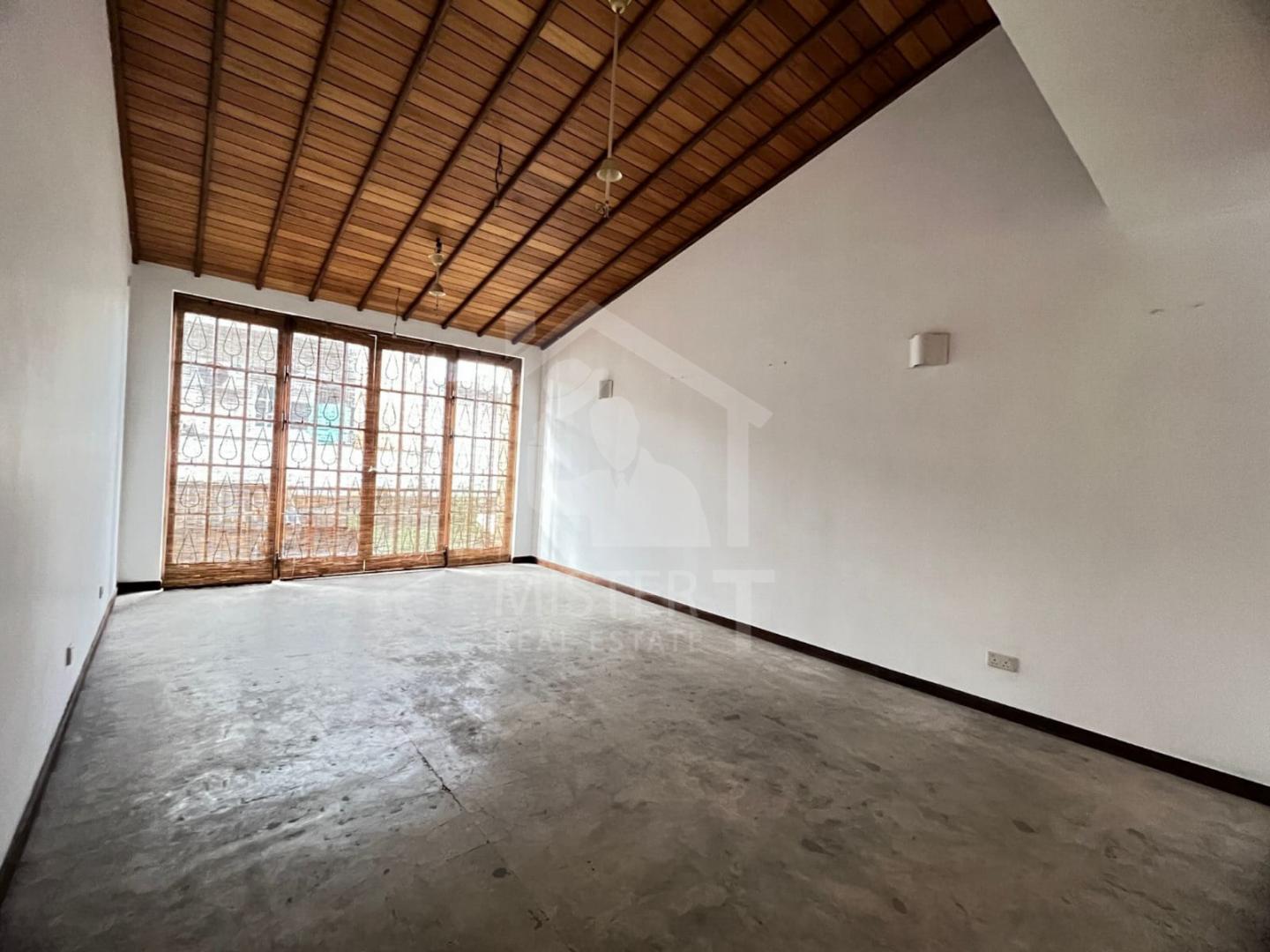 Commercial Property for Rent in Colombo 05- image 5