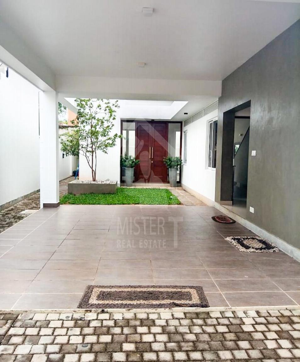 House for Rent in Colombo 06- image 5